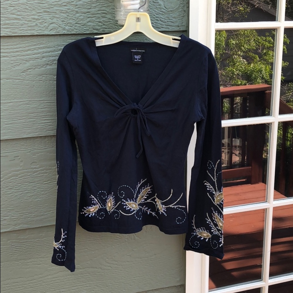 VICTORIAS SECRET MODA INTERNATIONAL LONG SLEEVE T